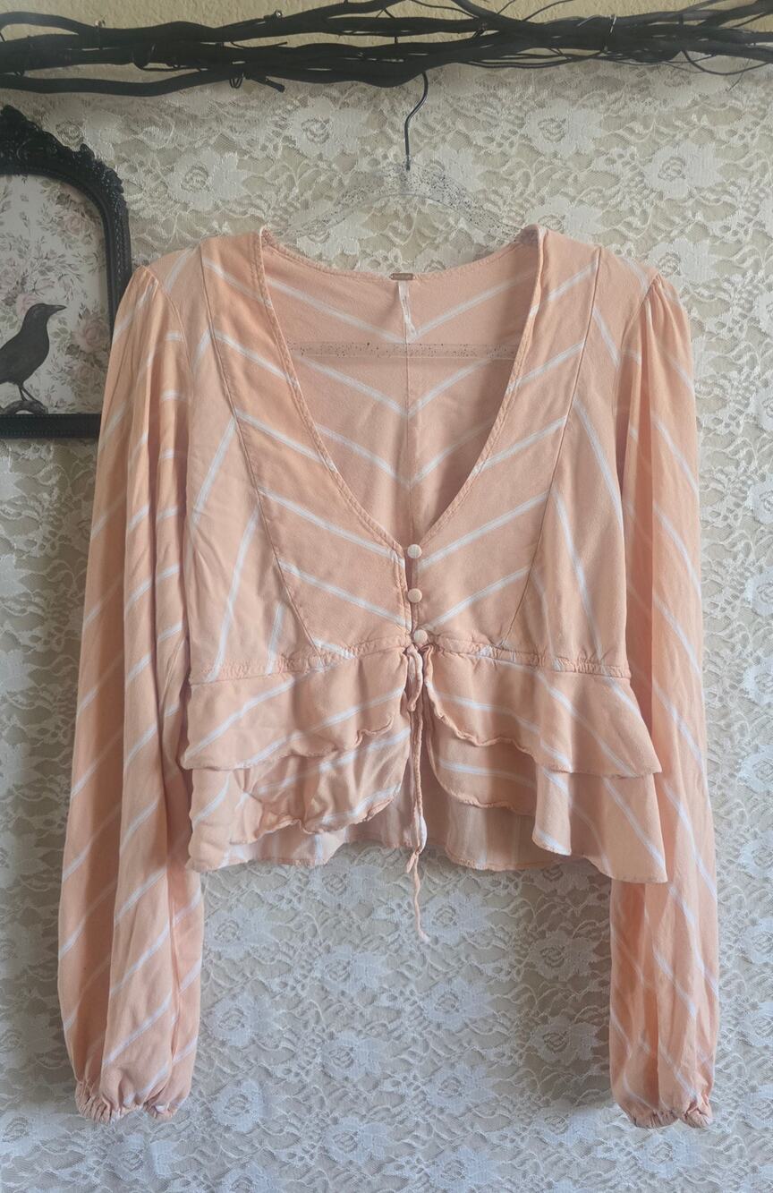 Free People Samifran Ruffled Tie Front Cropped Top Peach Stripe Boho [Large]
